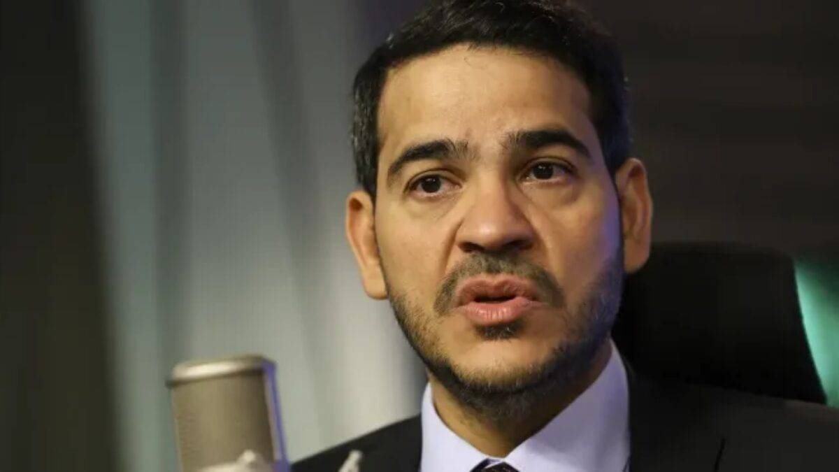 Jorge Messias e AGU notificam usuários do X por críticas ao PL da Misoginia após pedido de Erika Hilton