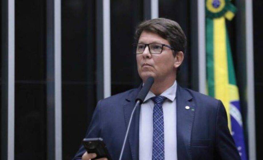 Mario Frias é hospitalizado na UTI do Sírio-Libanês após obstrução abdominal