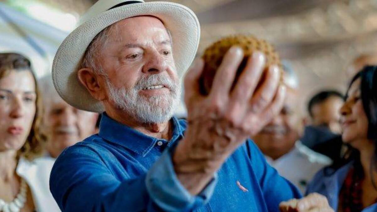 Presidente Lula critica agentes da PF cedidos a outros órgãos e ordena retorno à corporação