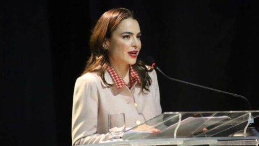 Tatiana Alves Torres substitui delegado brasileiro expulso dos Estados Unidos