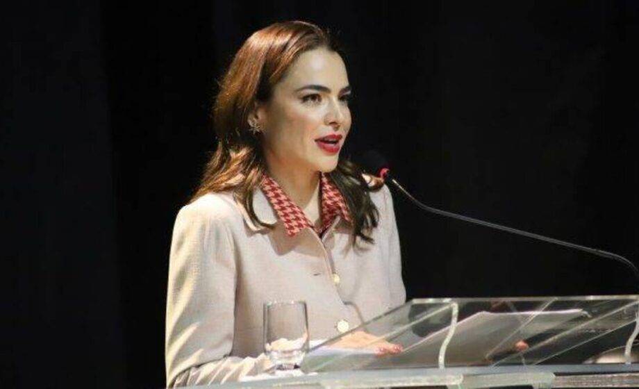 Tatiana Alves Torres substitui delegado brasileiro expulso dos Estados Unidos