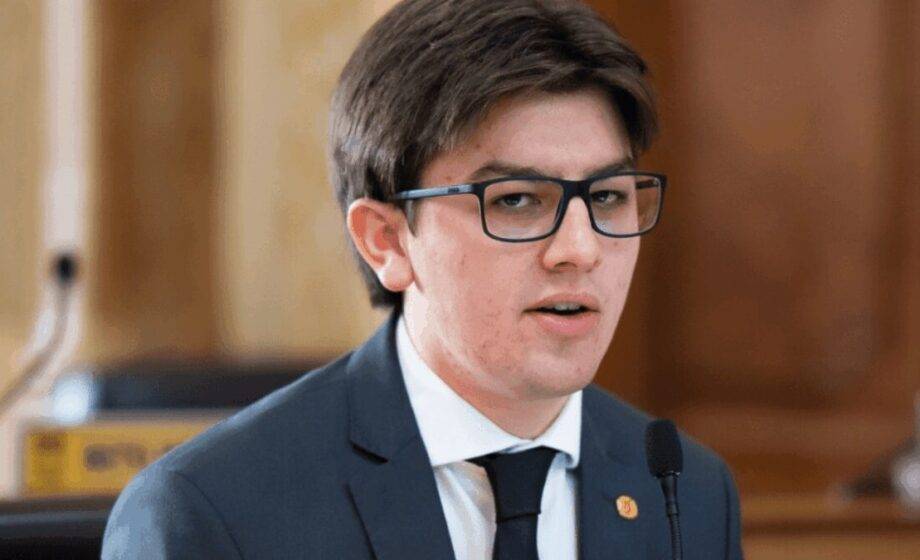 Vereador Guilherme Kilter protocola representação no MPF contra Luana Piovani por declarações sobre evangélicos