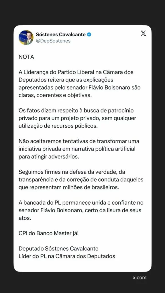 Partido Liberal manifesta apoio a Flávio Bolsonaro após polêmica com áudios enviados a Daniel Vorcaro