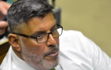 Alexandre Frota não cumpre promessa de quitar multa de jornalista perseguido por Zambelli