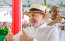Lula critica 'baixo nível' do Senado e pede votos para Jaques Wagner e Rui Costa, ambos envolvidos no escândalo do Banco Master