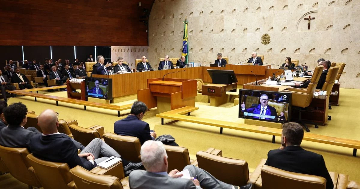 Ala do STF busca diálogo com bolsonarismo diante da ameaça de impeachment em 2027