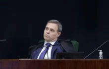 Ministro Mendonça afirma ter sido vítima de monitoramento sistemático pela inteligência da Polícia Federal