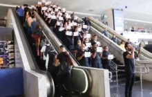 Protesto contra Alexandre de Moraes reúne manifestantes na Rodoviária do Plano Piloto em Brasília