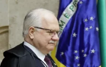 Zanin e Gilmar atuam diretamente junto à PF e ampliam desgaste de Fachin no caso Banco Master