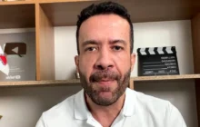 Janones pede que militantes de Lula ajam como robôs nas redes